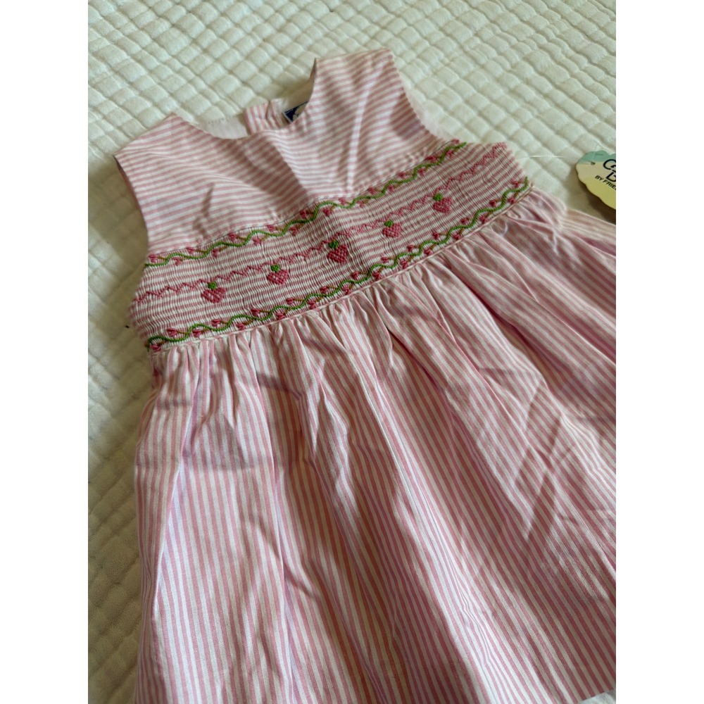 Vintage Collectible Carriage Boutique Strawberry Smocked Stripe Pink Dress - Picture 2 of 5